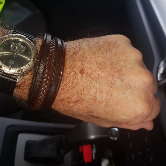 Men's Multi-Layer Leather Bracelet With Magnetic-Clasp (Brown) - Picture 5 of 5